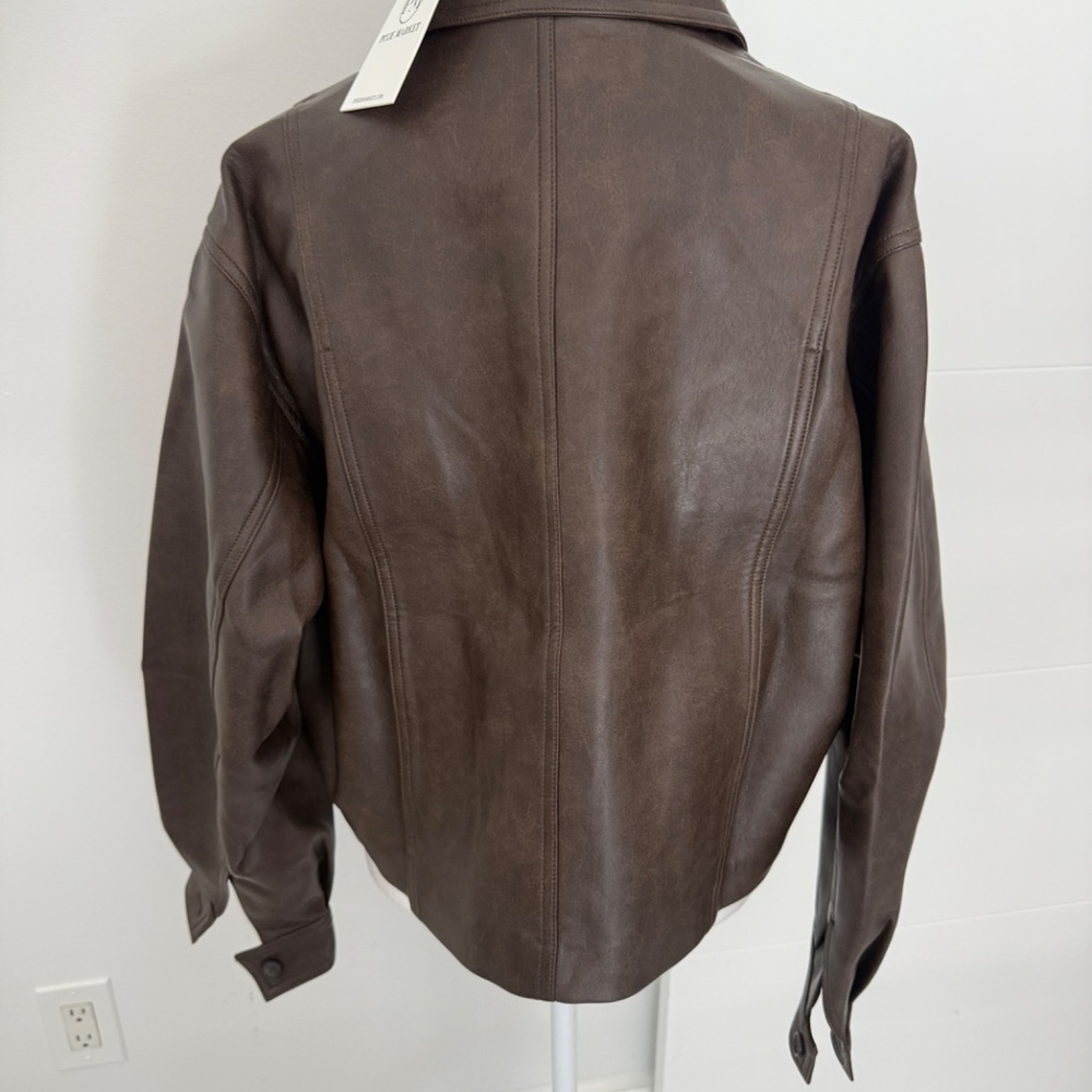 Pixie Market Brown Faux Leather Crop Bomber Patch Pocket Jacket NWT One Size - Picture 9 of 12